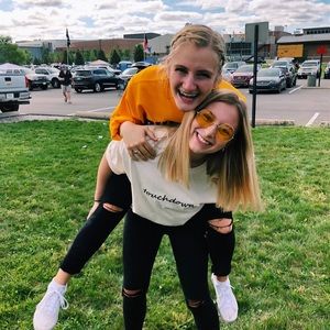 Meet your Posher, Alexandria